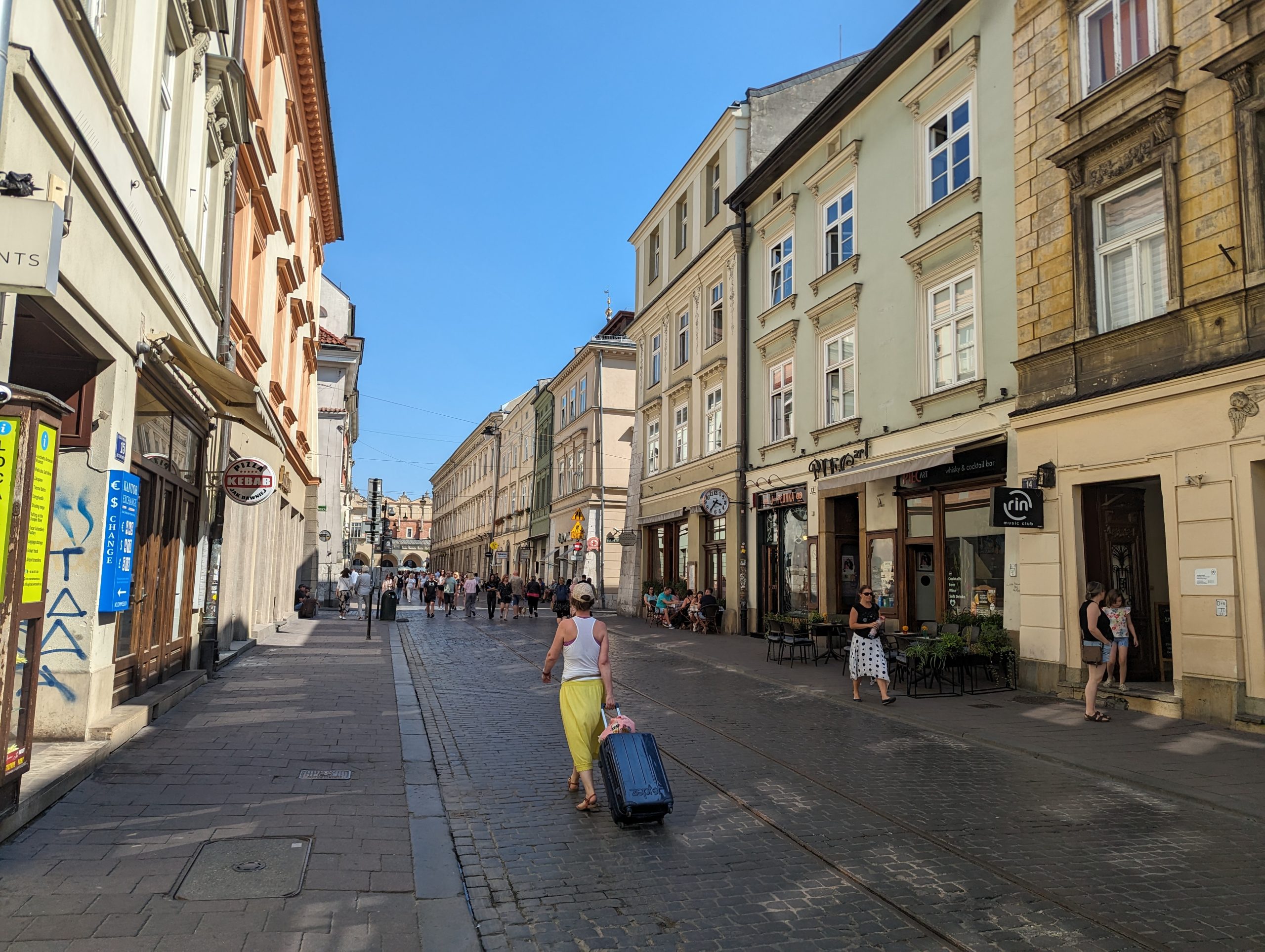 Luggage Storage In Krakow: Where To Leave Your Bags? - Svitforyou